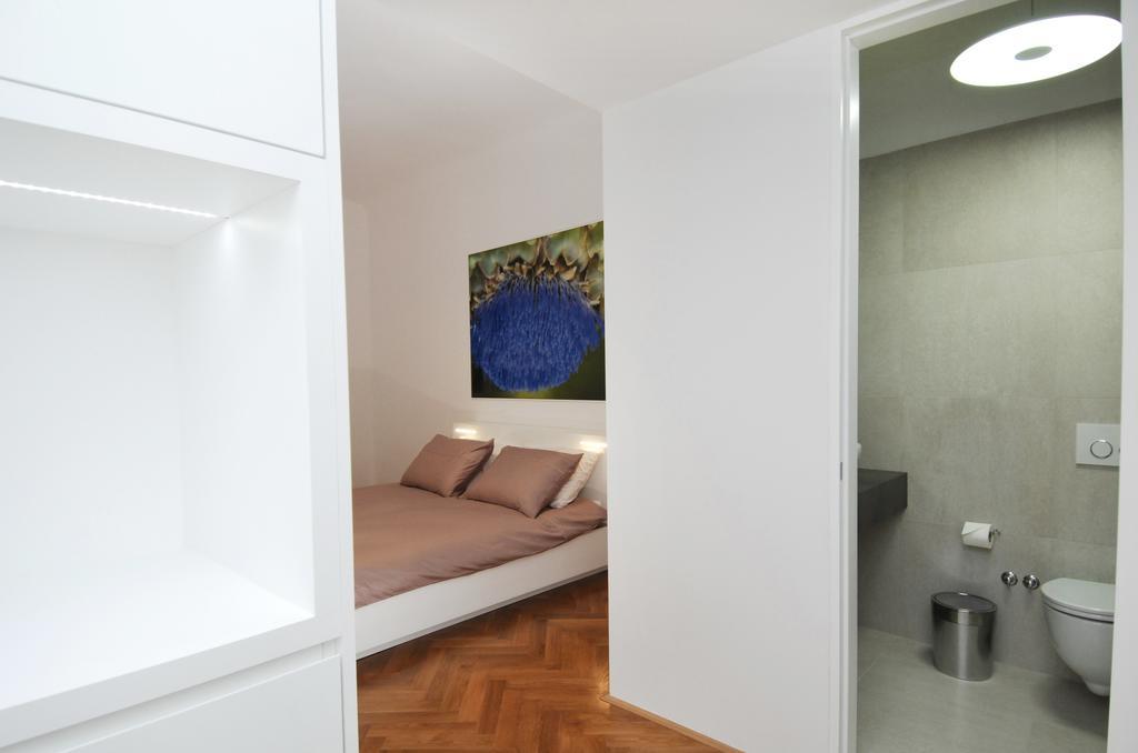 Double Room,112525827:JPEG